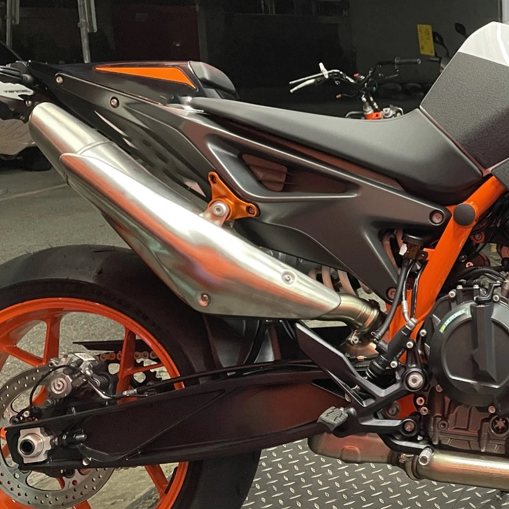 KTM Duke Auspuffhalterung Montageposition