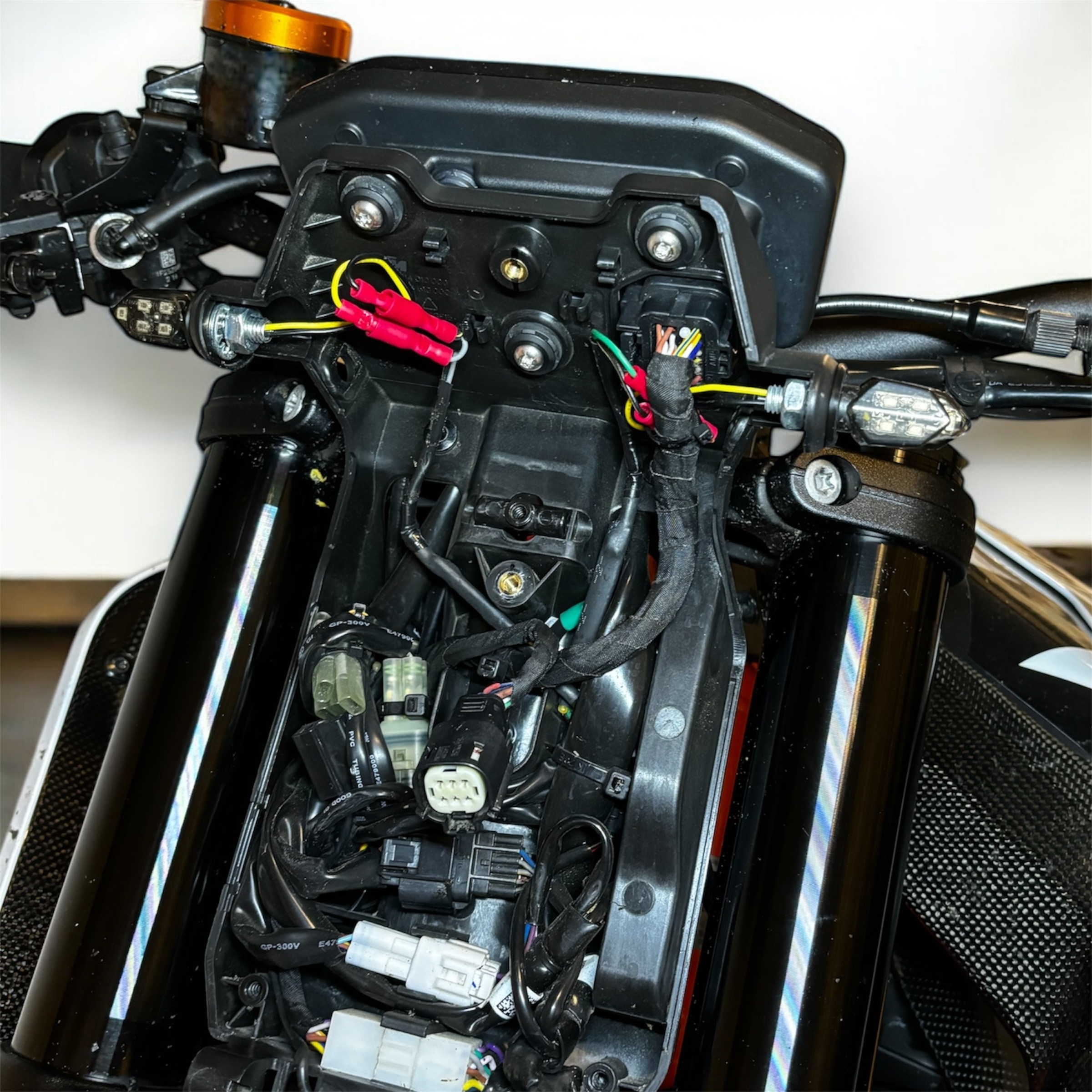 Blinker-Adapter Links und Rechts im Lieferumfang