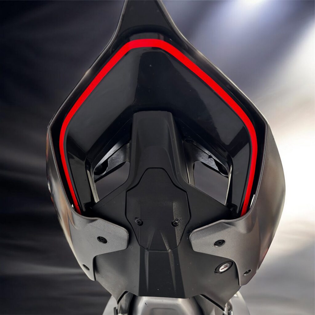 Kennzeichen-Abdeckung Ducati Panigale V4 montiert